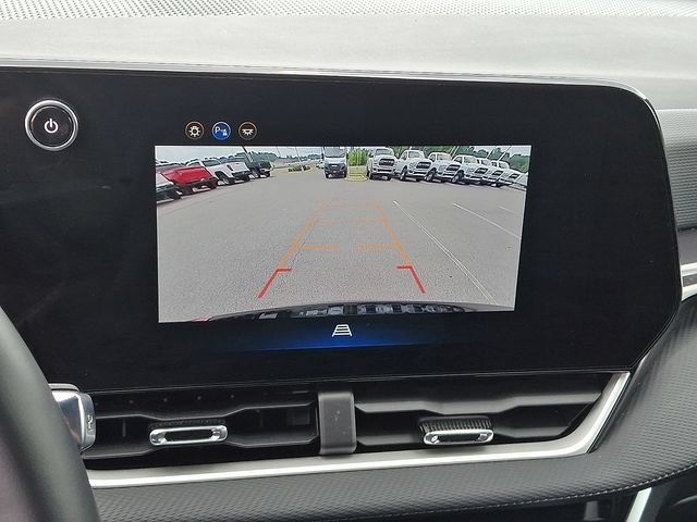 Used 2026 Chevrolet Equinox LT FWD image 18