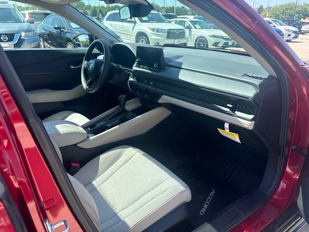 Certified 2025 Honda Accord SE image 24