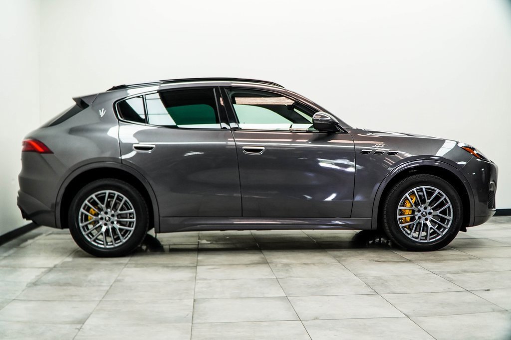 Used 2023 Maserati Grecale GT image 10