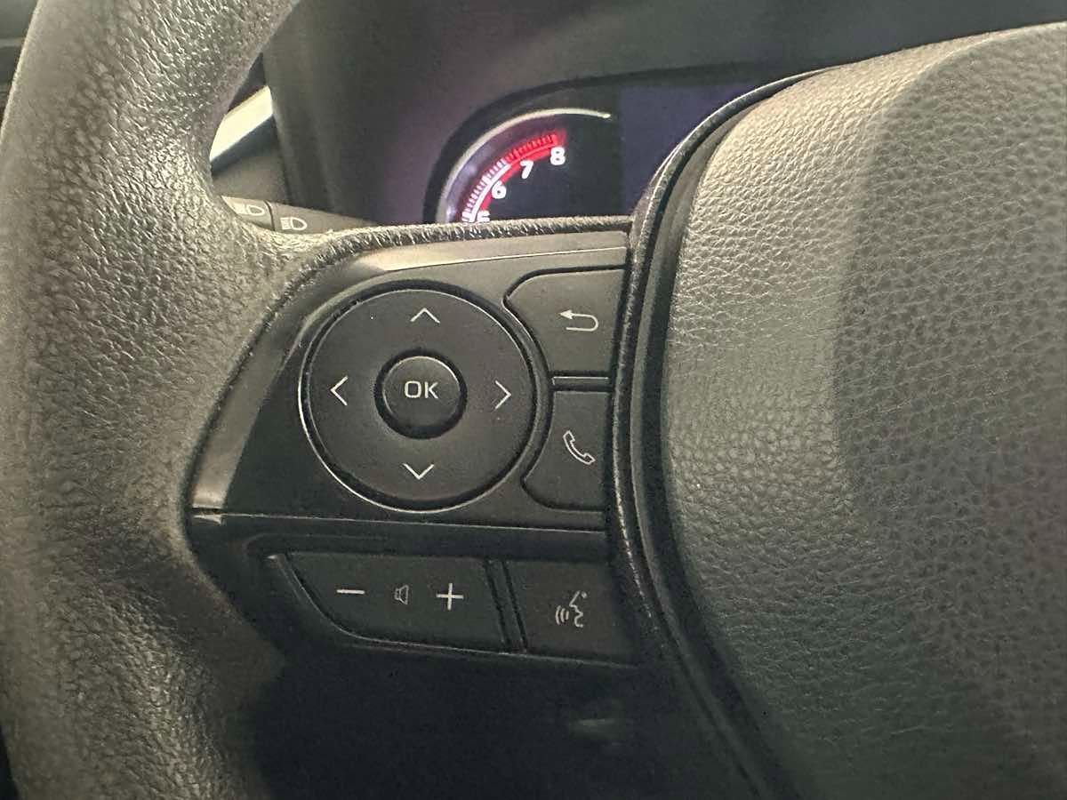 Used 2024 Toyota RAV4 LE FWD image 24