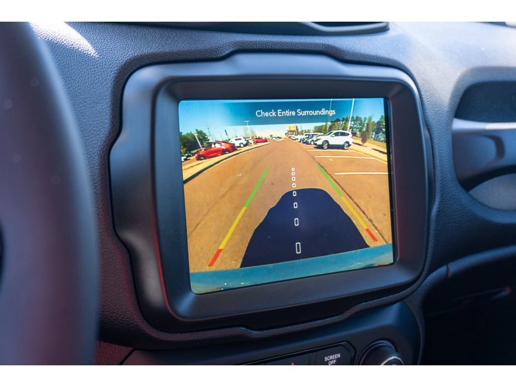 Used 2022 Jeep Renegade Latitude image 22