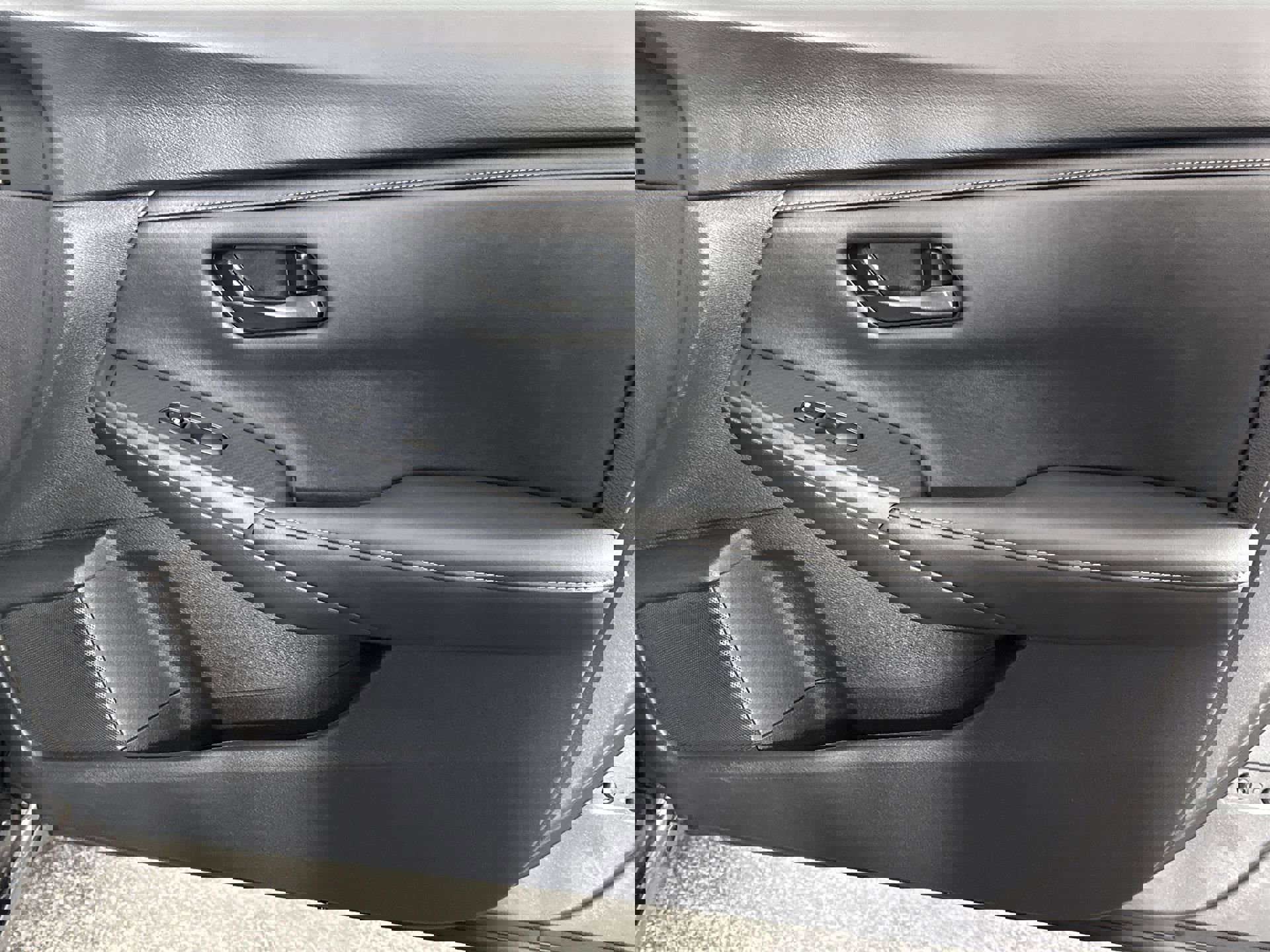 Certified 2025 Nissan Sentra S image 34