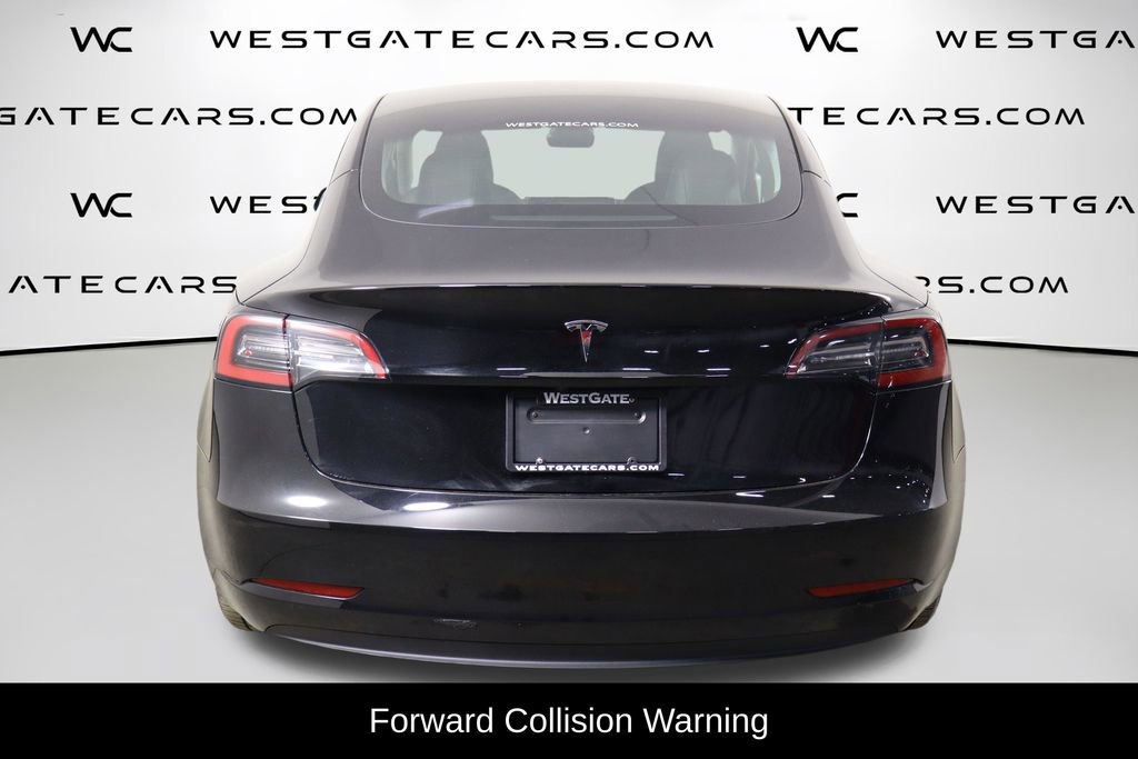 Used 2023 Tesla Model 3 Standard Range image 4