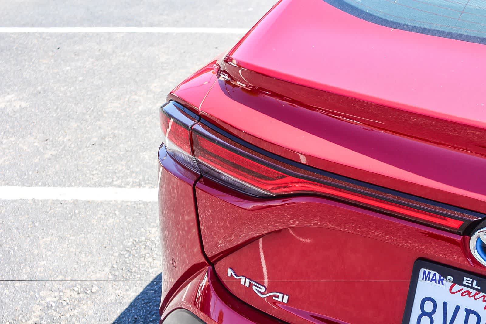 Used 2021 Toyota Mirai RWD image 8