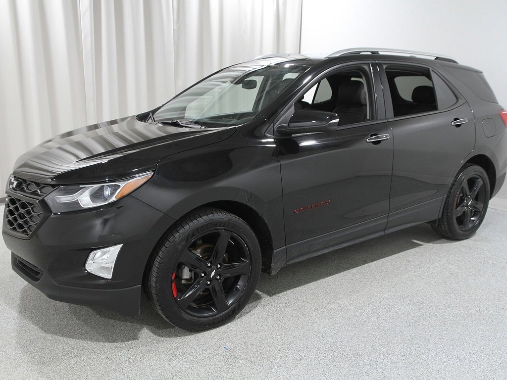 Used 2021 Chevrolet Equinox Premier w/ Redline Edition image 3