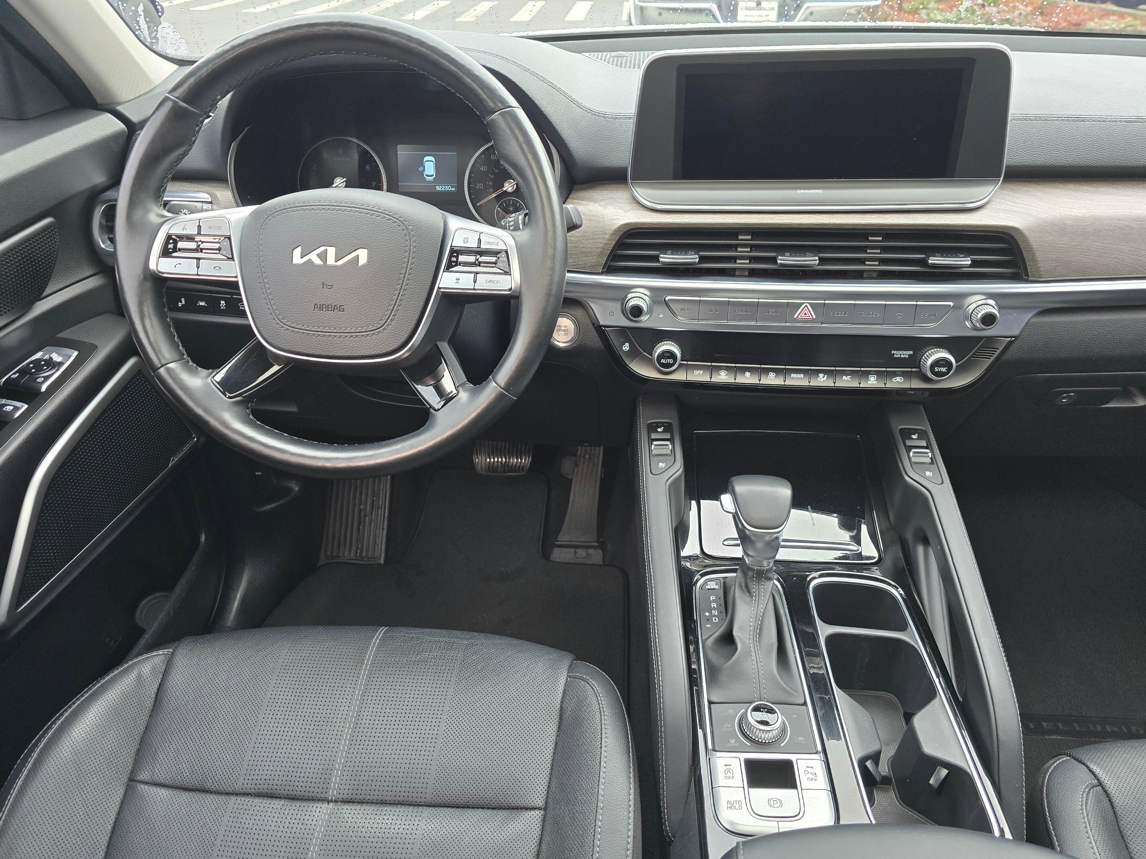 Used 2022 Kia Telluride EX w/ EX Premium Package image 13