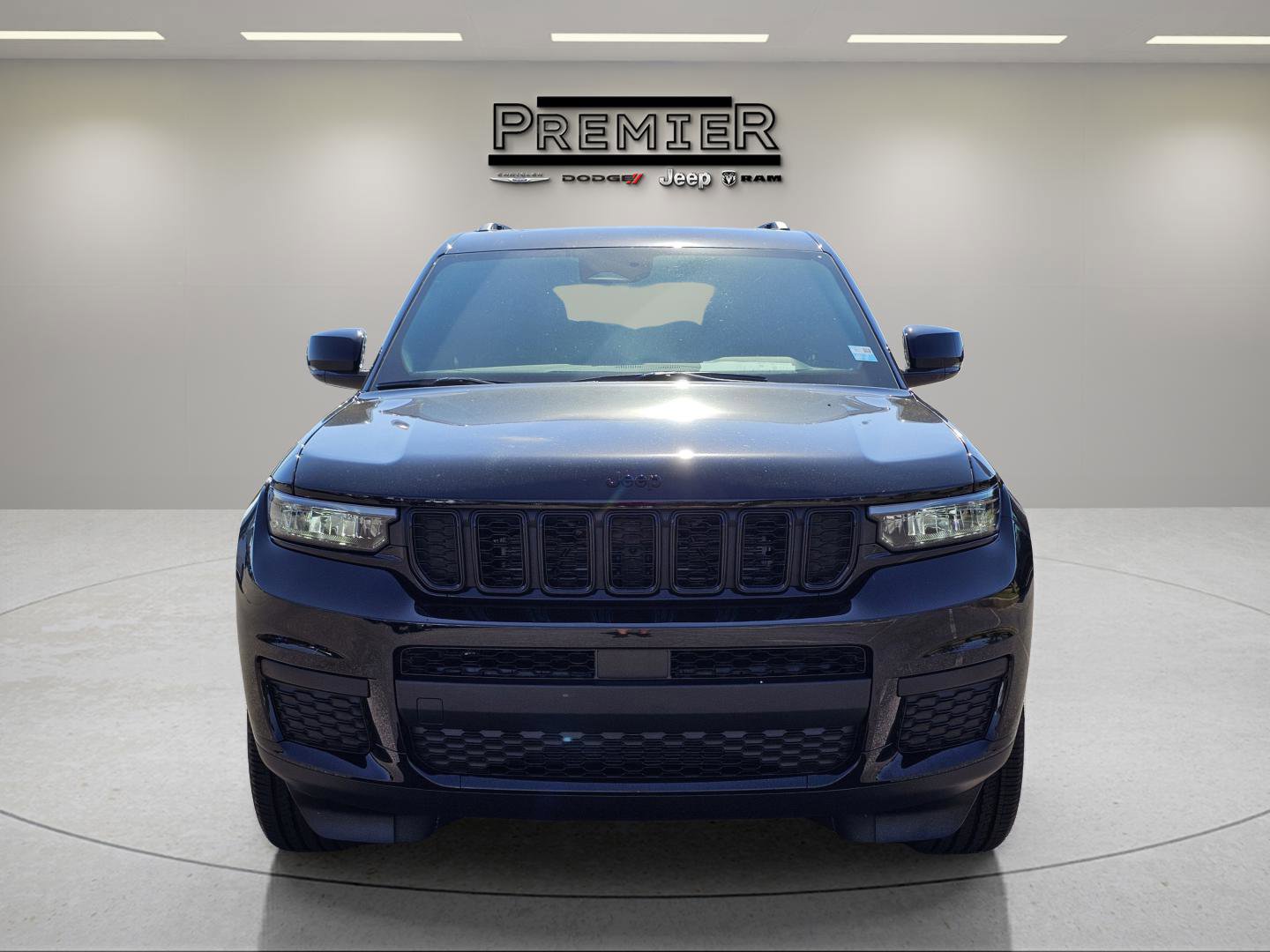 New 2025 Jeep Grand Cherokee L Altitude video 2