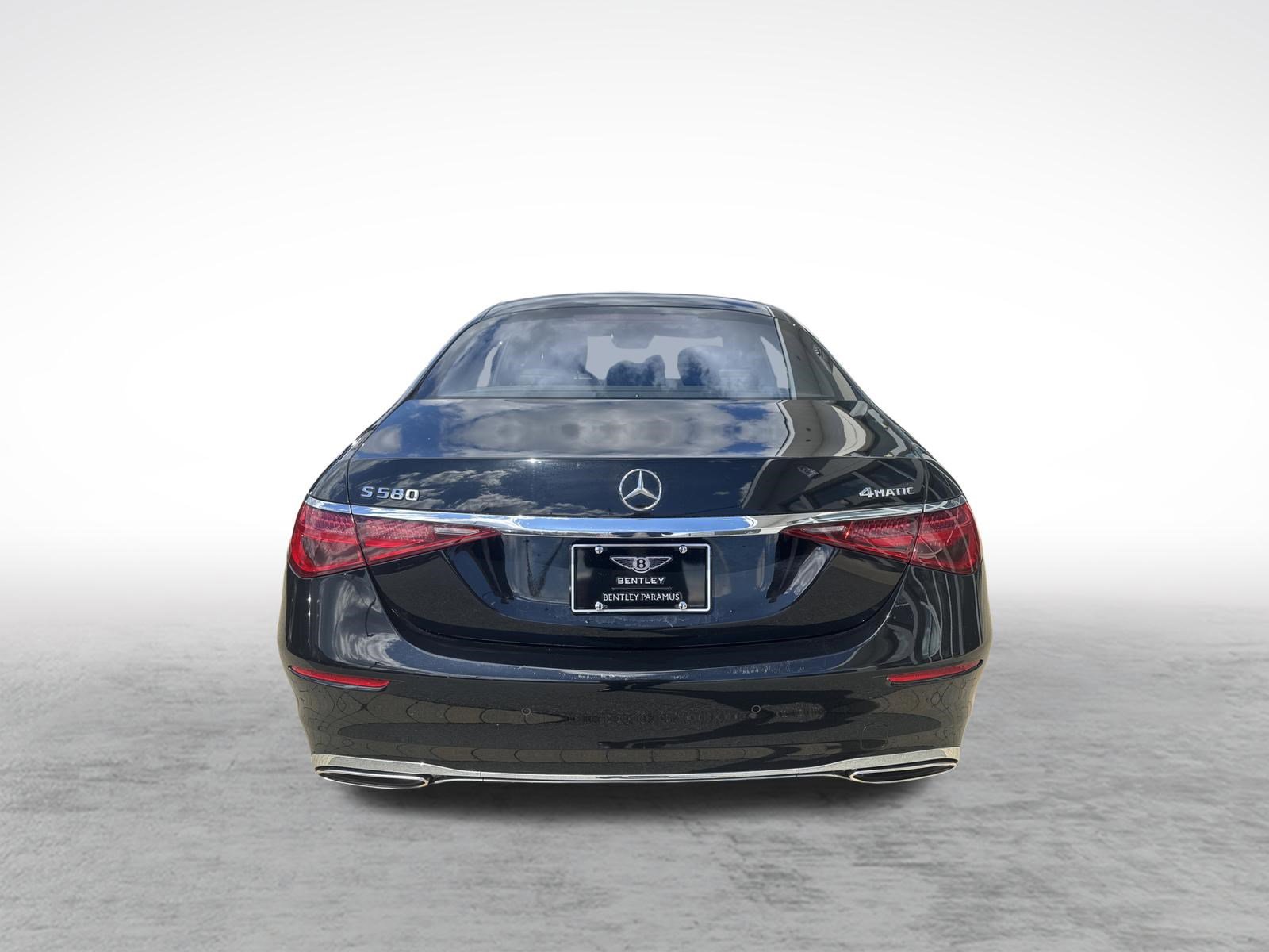 Used 2024 Mercedes-Benz S 580 4MATIC Sedan image 9