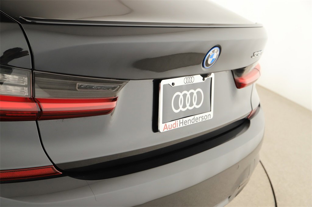 Used 2022 BMW 330e w/ M Sport Package image 30