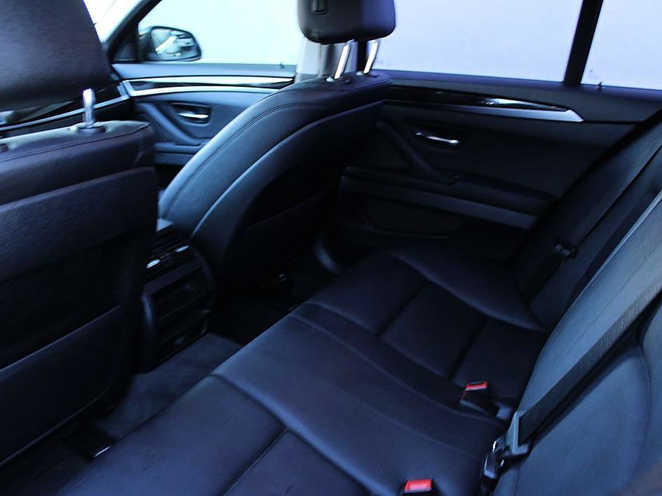 Used 2016 BMW 528i Sedan image 17