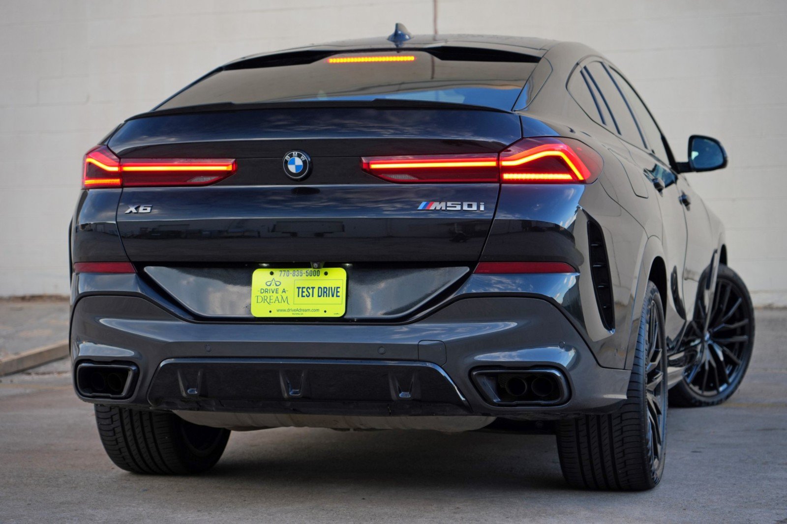Used 2021 BMW X6 M50i w/ Executive Package AWD/4WD image 5