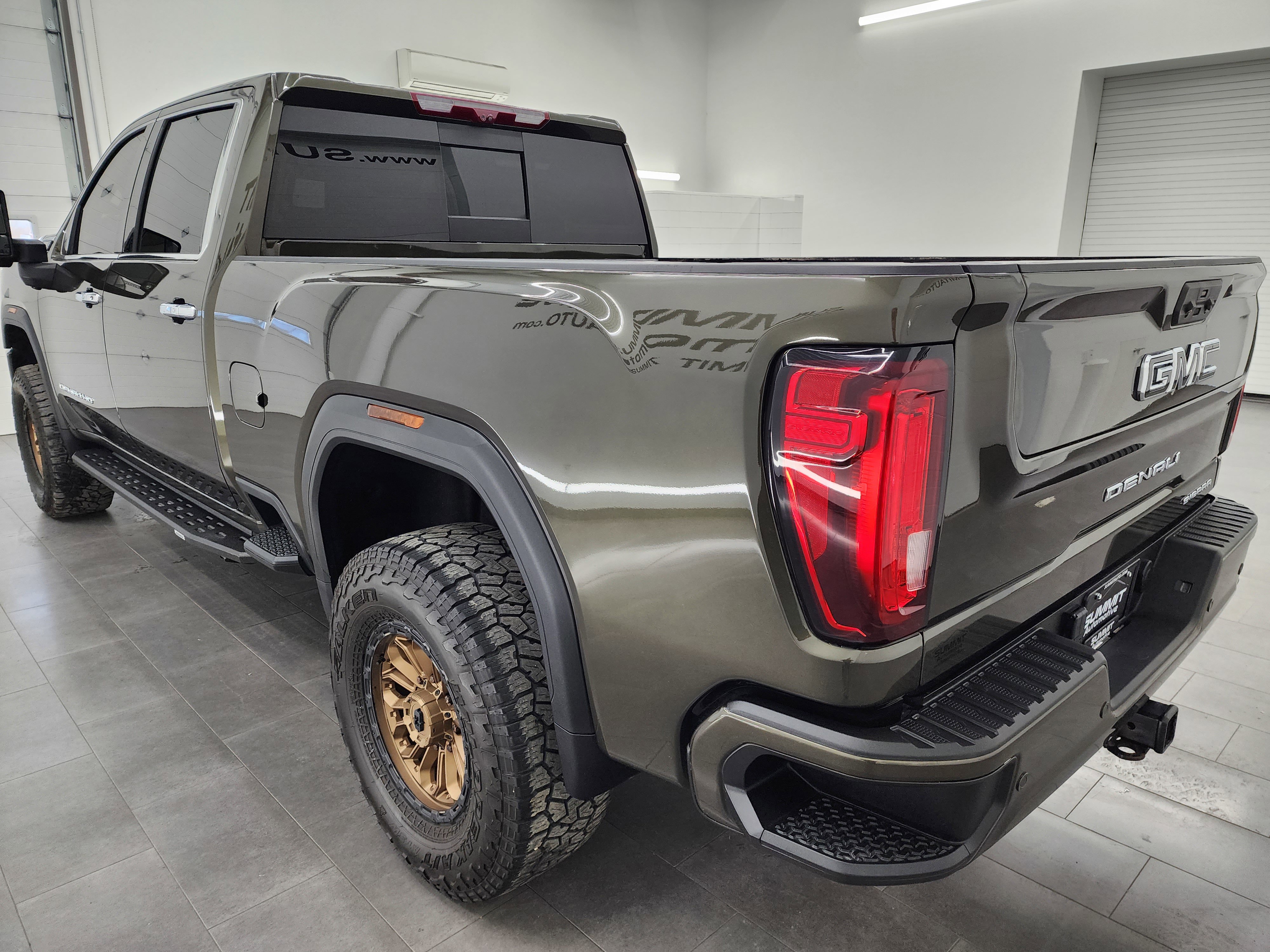 Used 2022 GMC Sierra 2500 Denali w/ Denali Ultimate Package image 6