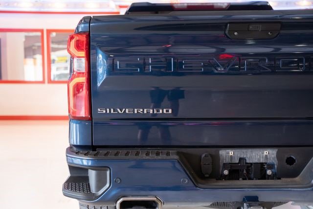 Used 2019 Chevrolet Silverado 1500 High Country image 9
