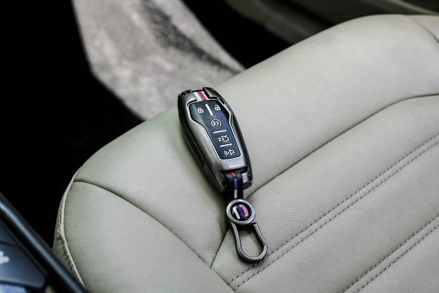 Used 2016 Ford Fusion SE w/ Equipment Group 502A image 65