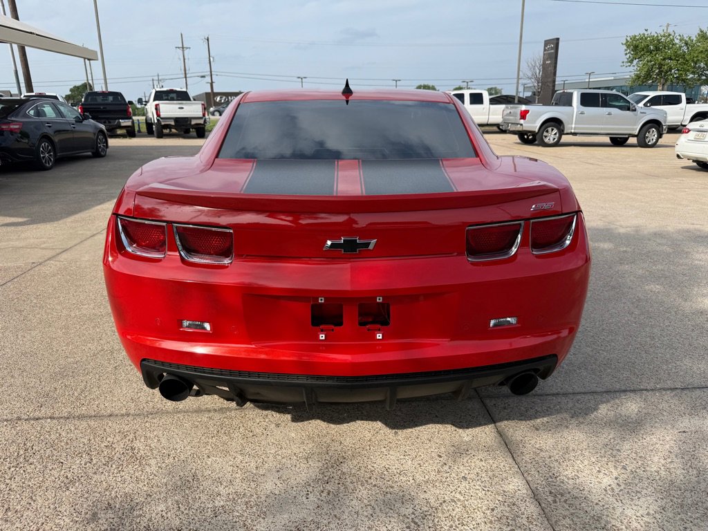 Used 2011 Chevrolet Camaro SS w/ RS Package RWD image 6