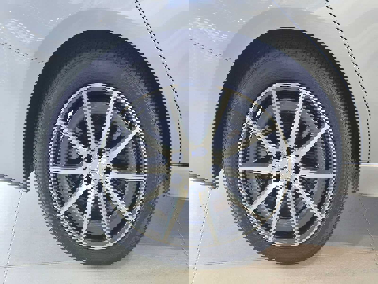 Used 2024 Mercedes-Benz C 43 AMG 4MATIC Sedan image 9