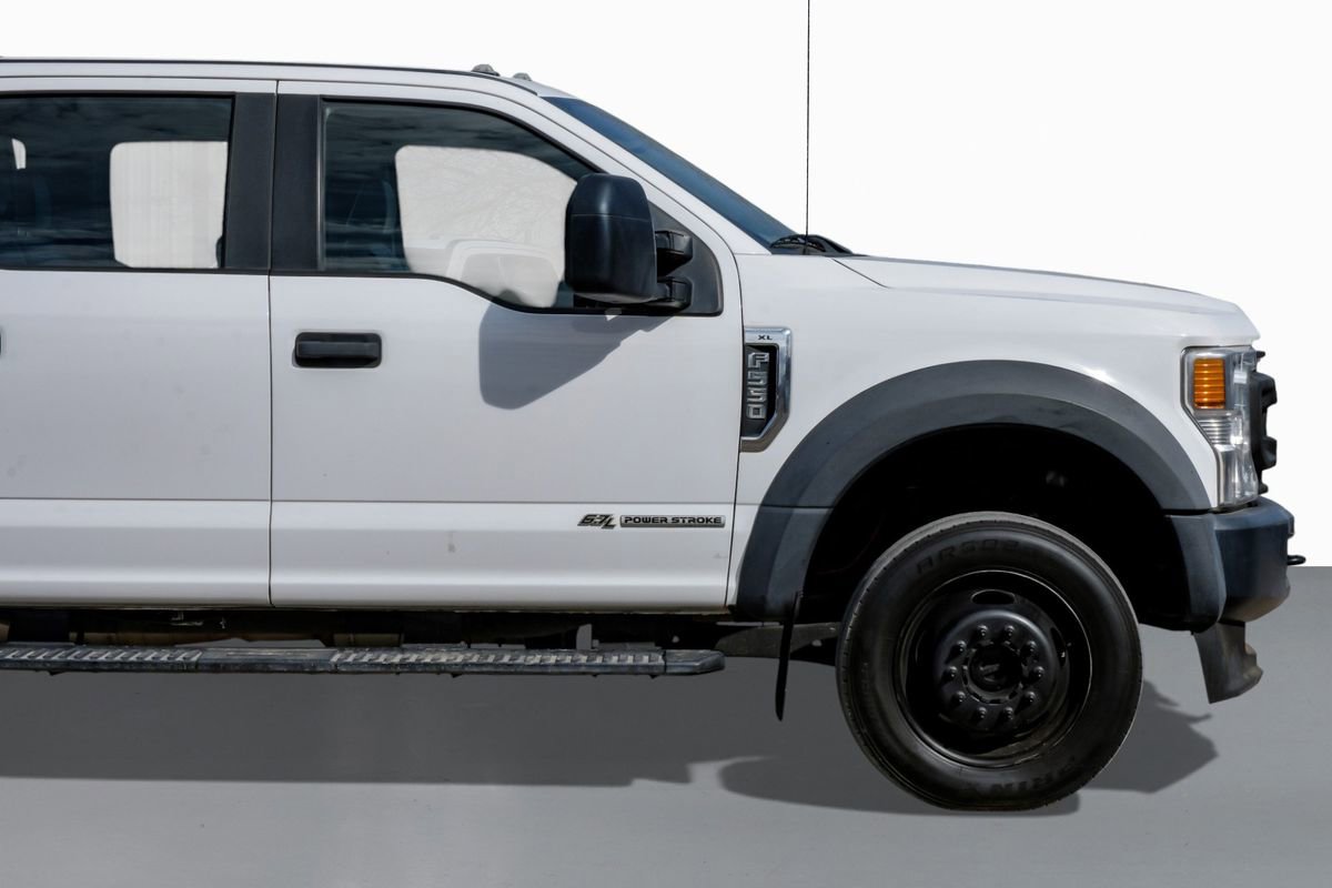 Used 2021 Ford F550 4x4 Crew Cab Super Duty w/ Power Equipment Group image 7