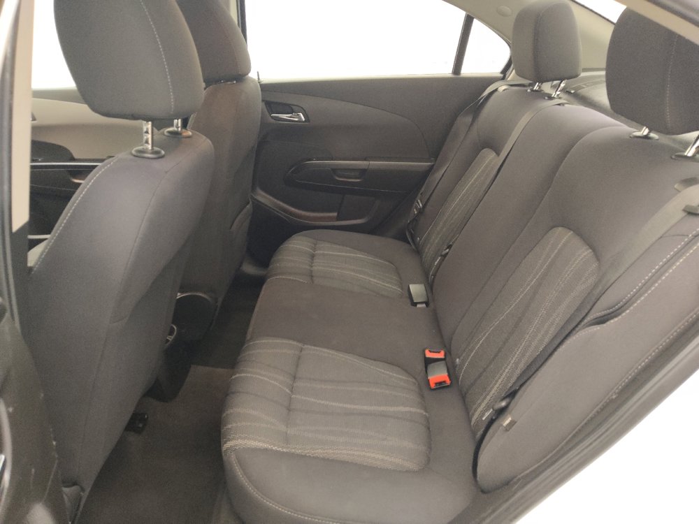 Used 2020 Chevrolet Sonic LT image 18