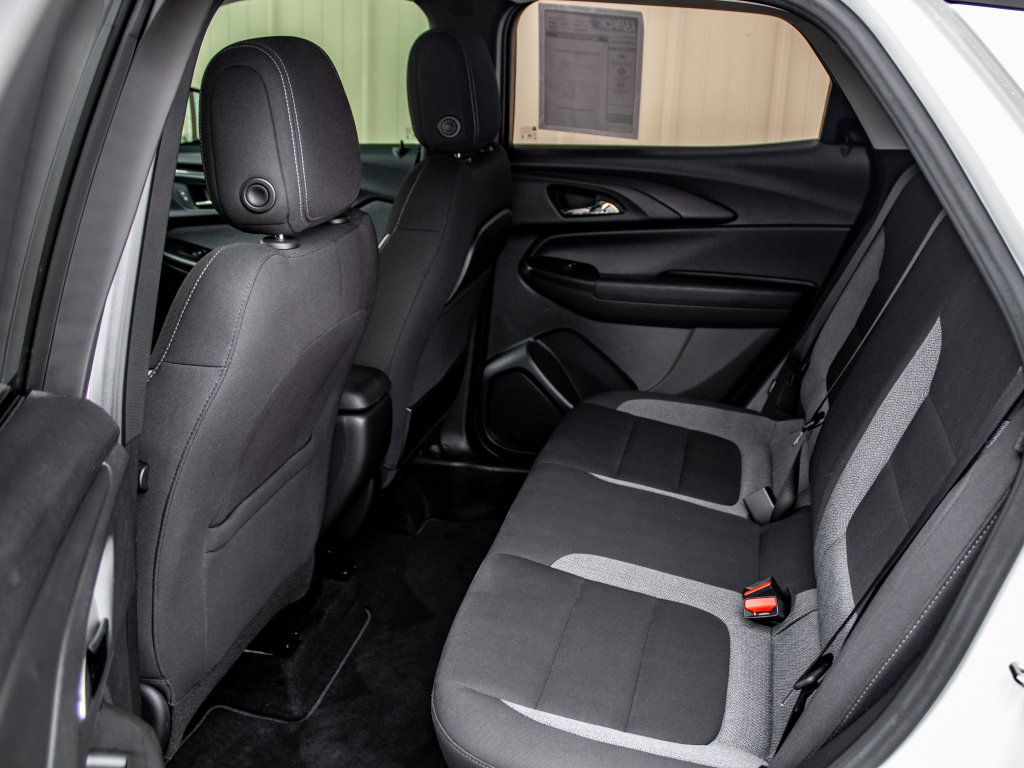 Used 2023 Chevrolet TrailBlazer LT image 21