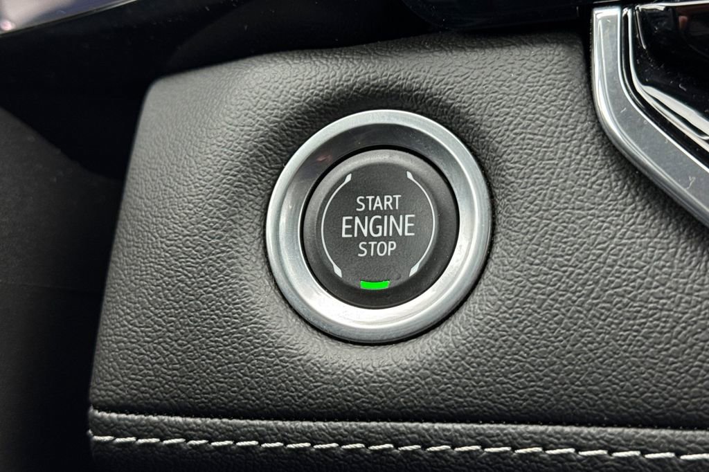 Used 2024 Chevrolet Colorado LT w/ LT Convenience Package II RWD image 25