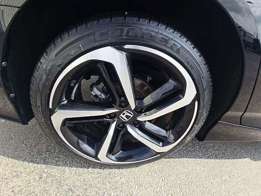 Used 2021 Honda Accord Sport image 10