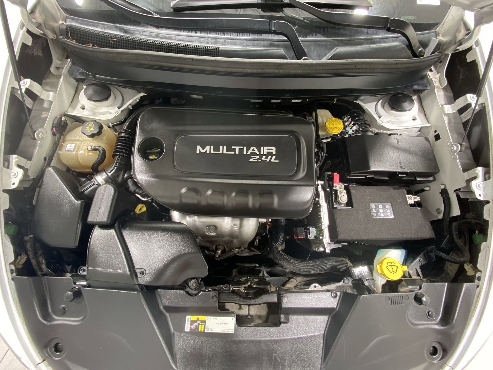 Used 2015 Jeep Cherokee Latitude image 24