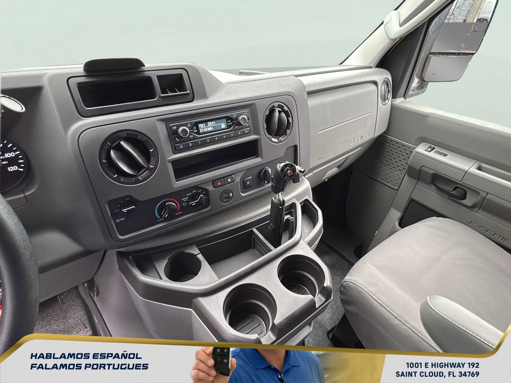 Used 2022 Ford E-450 and Econoline 450 Super Duty image 24