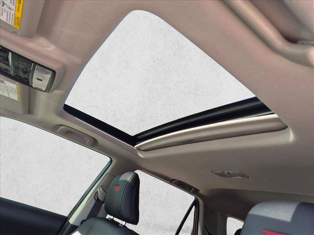 Certified 2023 Toyota 4Runner TRD Off-Road Premium w/ Moonroof Package AWD/4WD image 15