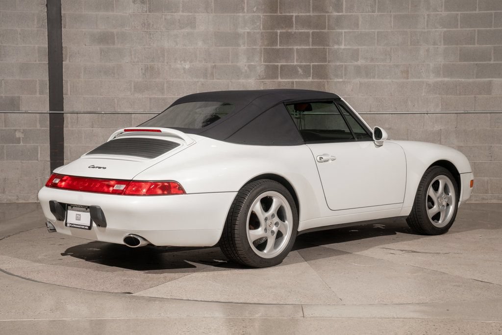 Used 1995 Porsche 911 Cabriolet image 15