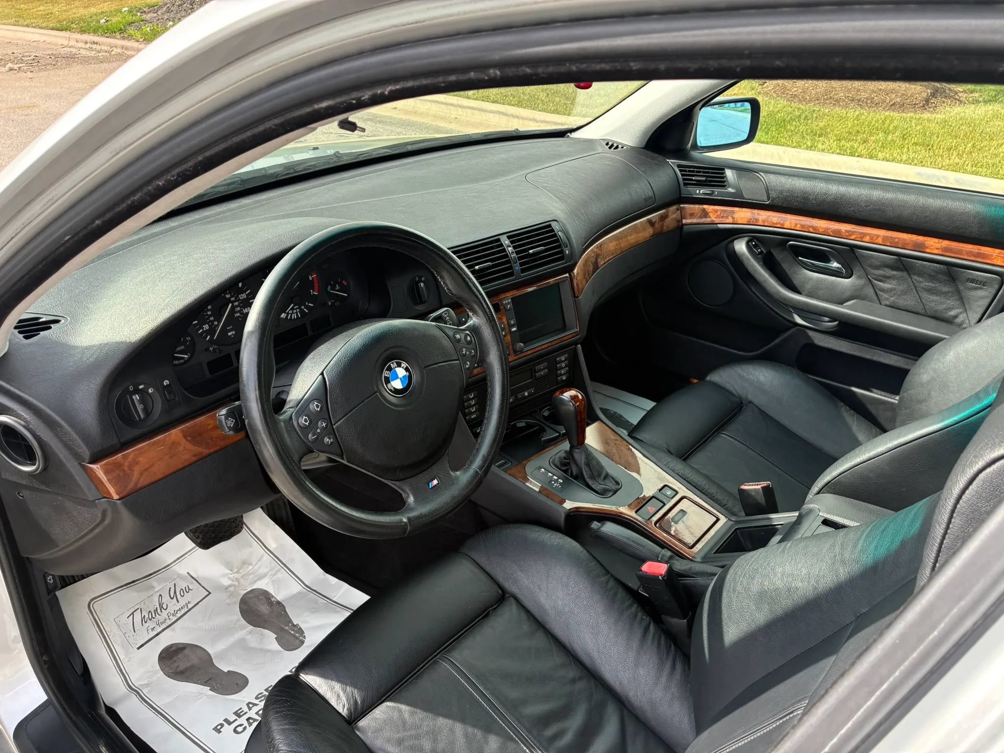 Used 2000 BMW 540i Sedan RWD image 9