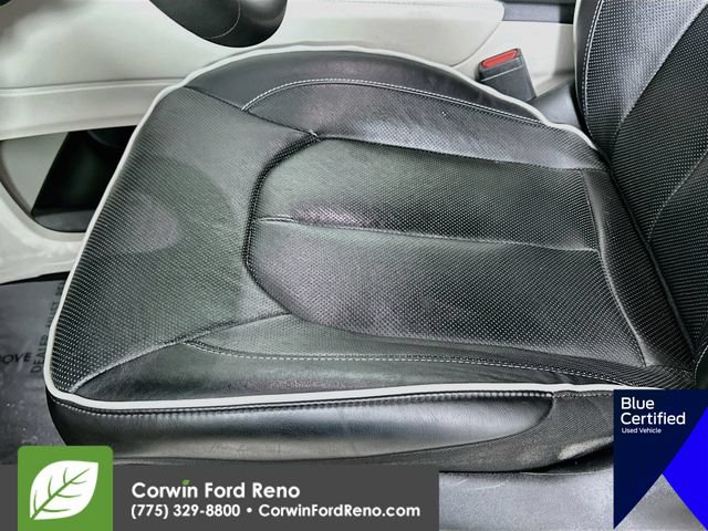 Used 2023 Chrysler Pacifica Limited FWD image 23