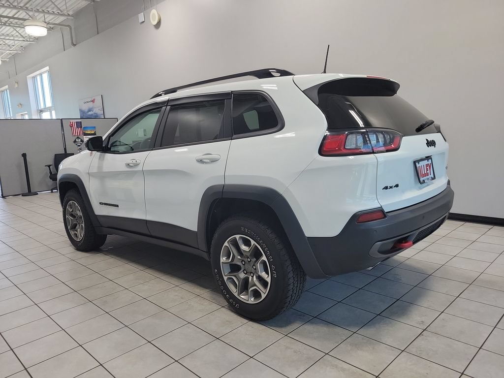 Used 2023 Jeep Cherokee Trailhawk AWD/4WD image 10