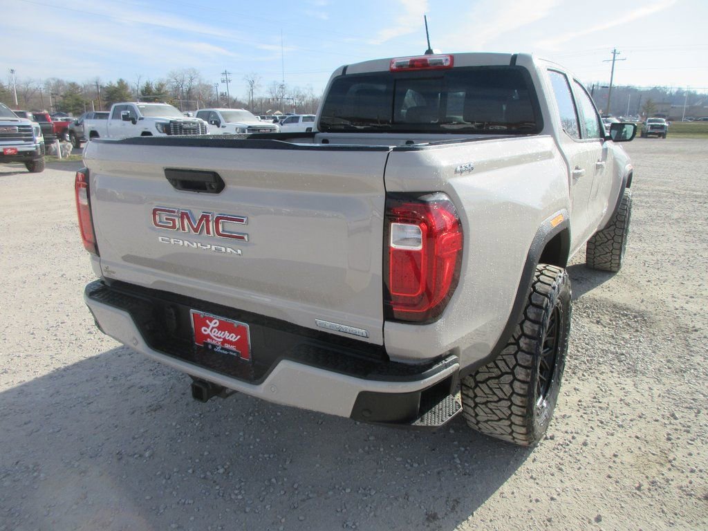 New 2026 GMC Canyon Elevation w/ Convenience Package image 5