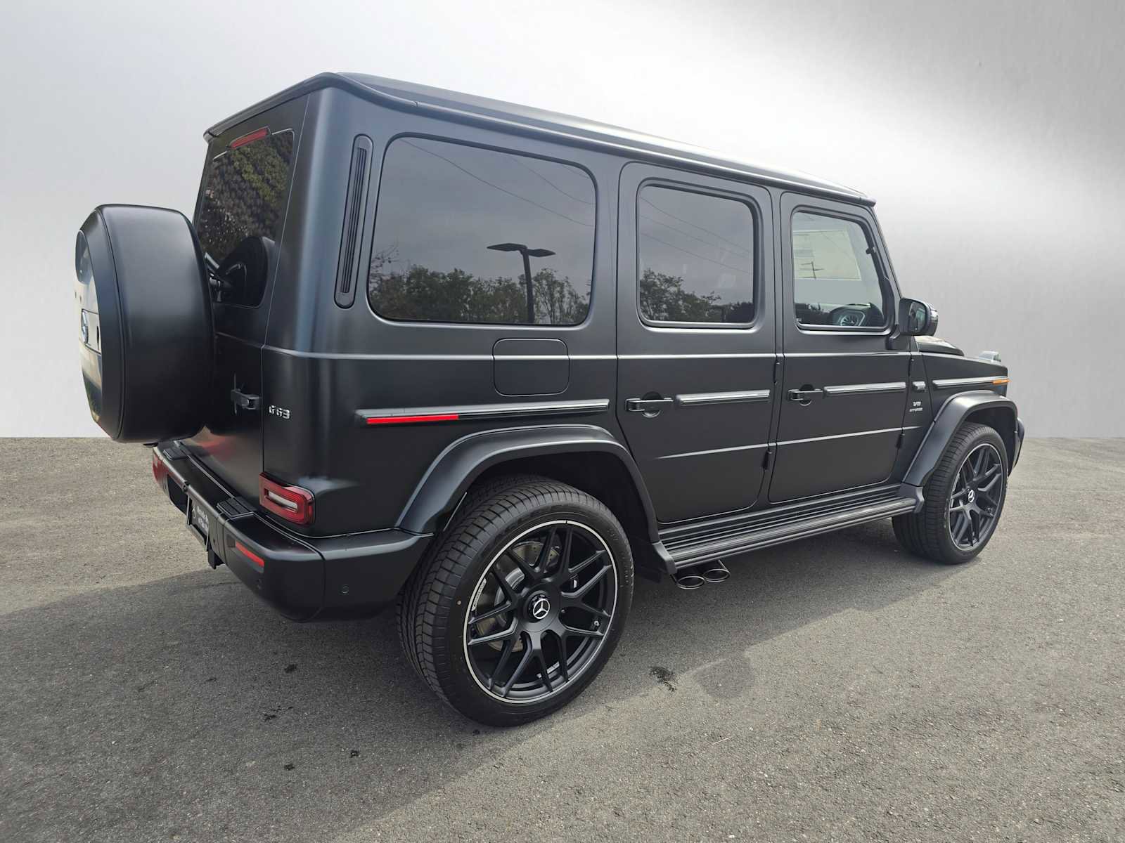 New 2026 Mercedes-Benz G 63 AMG 4MATIC image 3