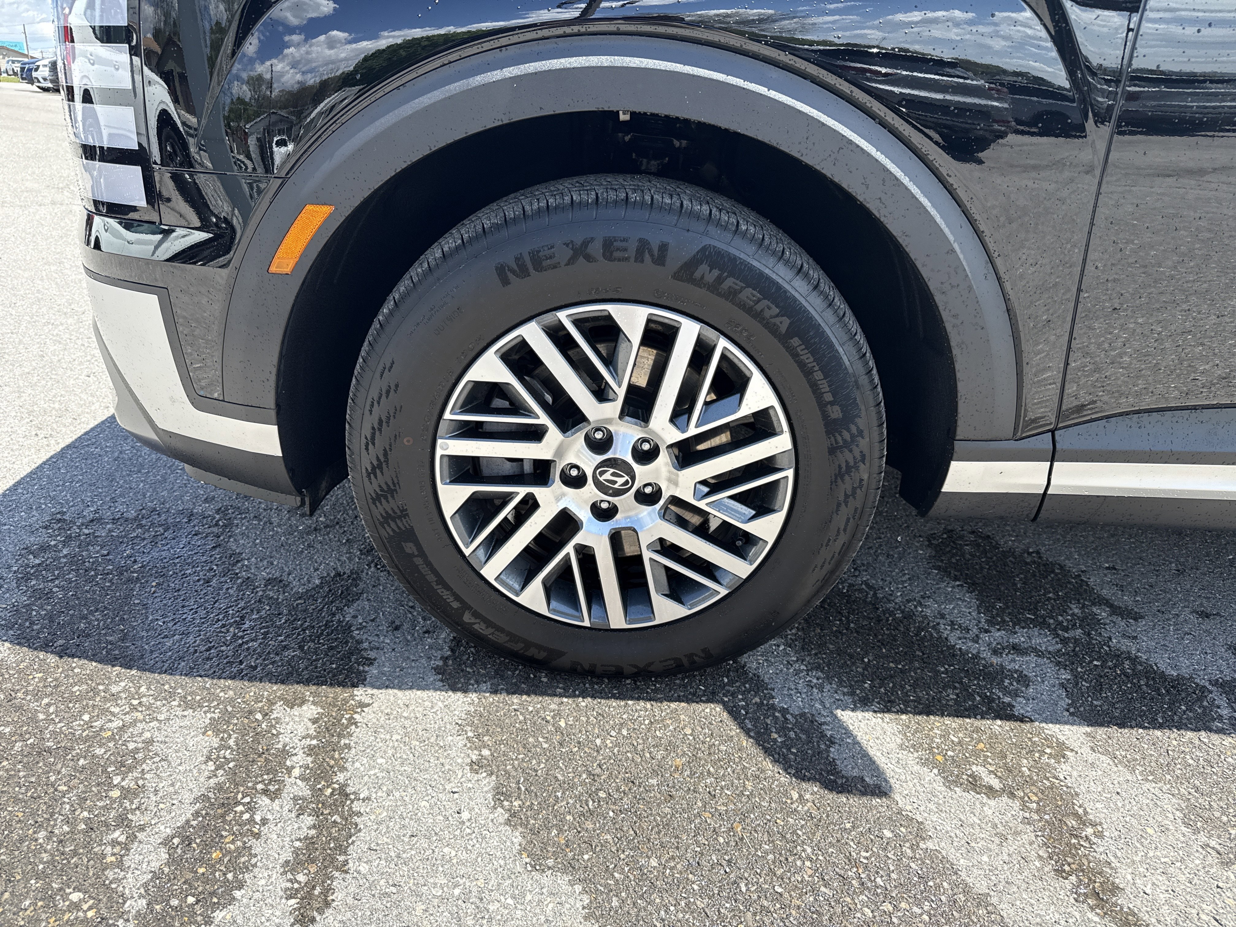 Used 2026 Hyundai Palisade SEL AWD/4WD image 15