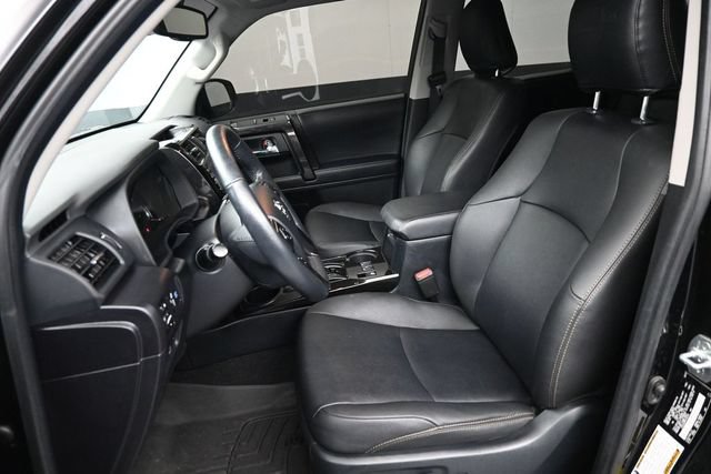 Used 2023 Toyota 4Runner Limited RWD image 15