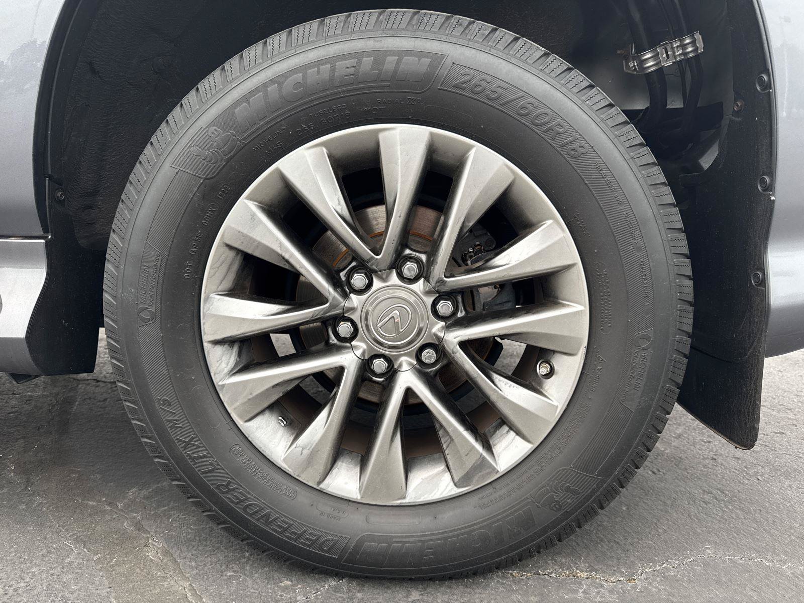 Used 2017 Lexus GX 460 Luxury w/ Preferred Accessory Package AWD/4WD image 34