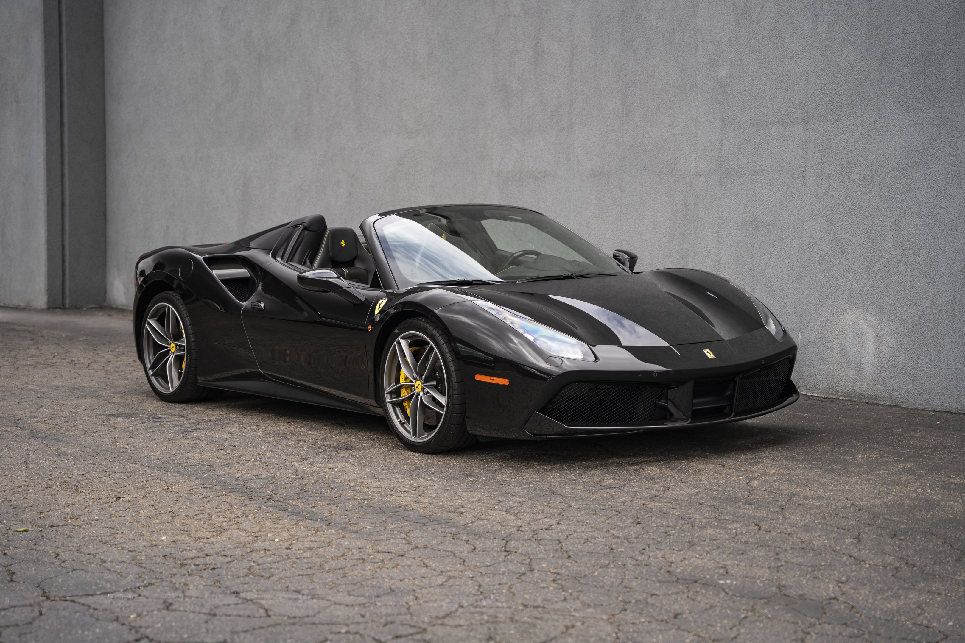 Certified 2017 Ferrari 488 Spider RWD image 7