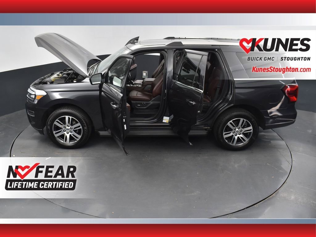 Used 2024 Ford Expedition Limited image 48