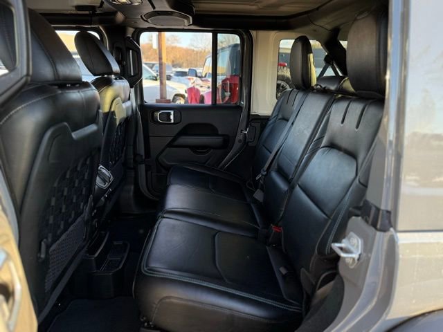 Used 2022 Jeep Wrangler Unlimited Rubicon 4xe w/ Cold Weather Group image 15