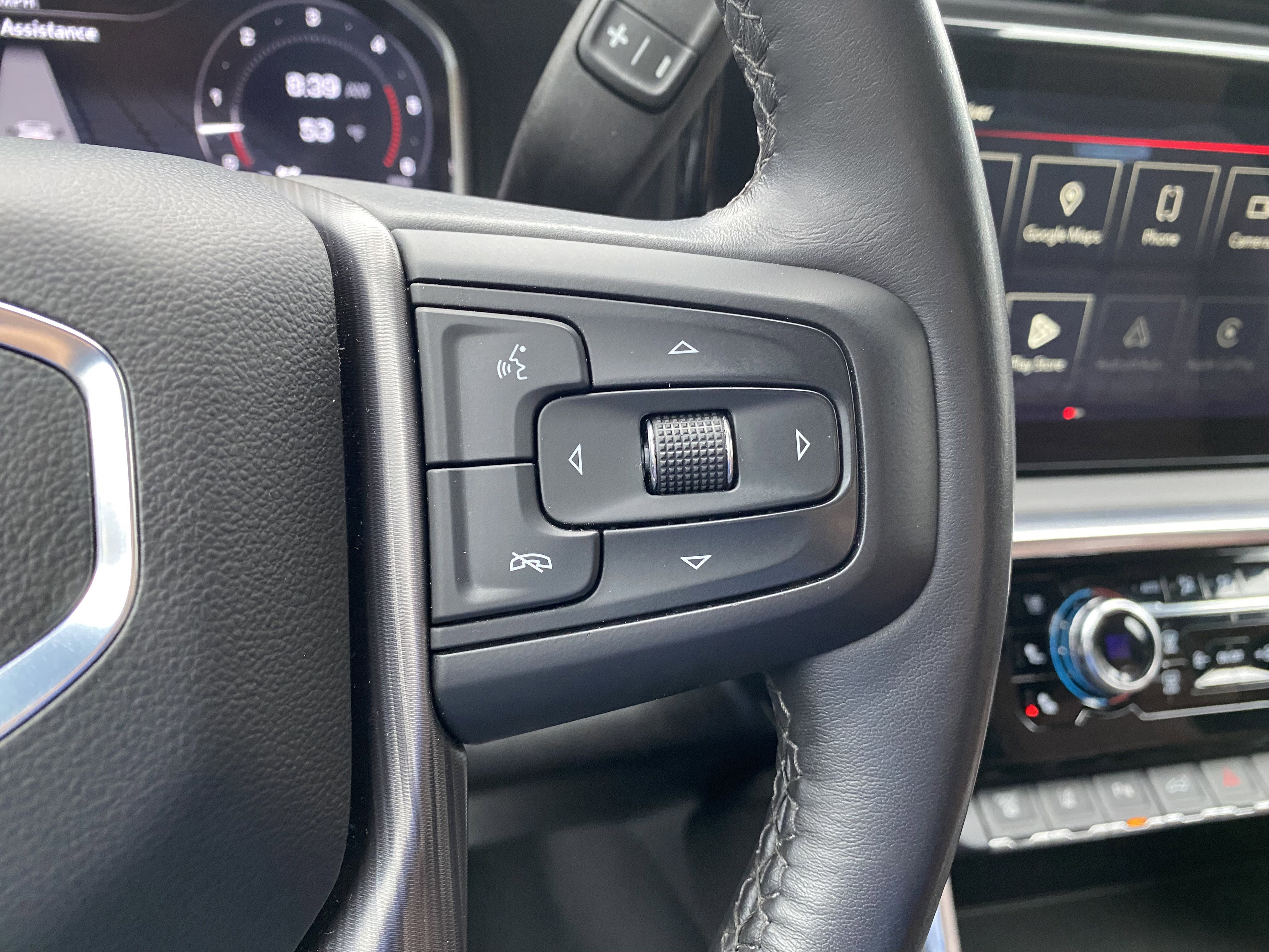 Used 2025 GMC Sierra 2500 Denali Ultimate w/ Snow Plow Prep/Camper Package image 22