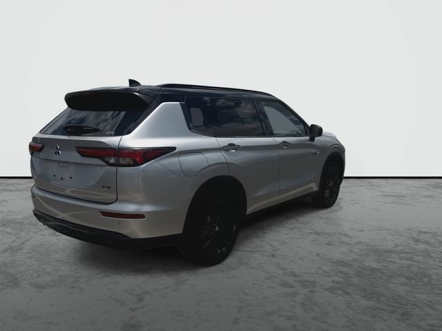 Used 2025 Mitsubishi Outlander SEL Black Edition AWD/4WD image 8