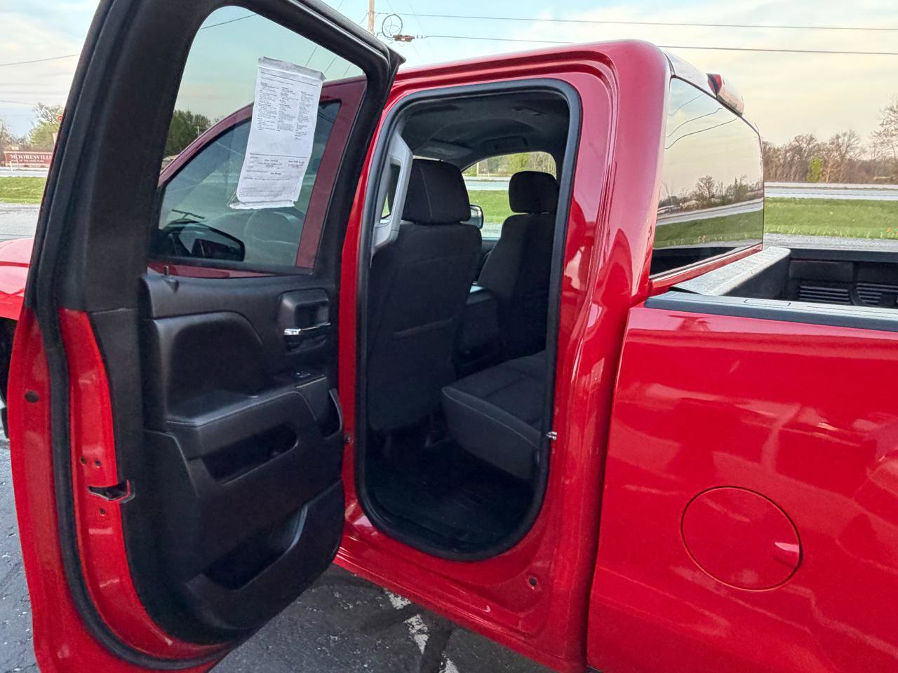 Used 2018 Chevrolet Silverado 1500 LT AWD/4WD image 20