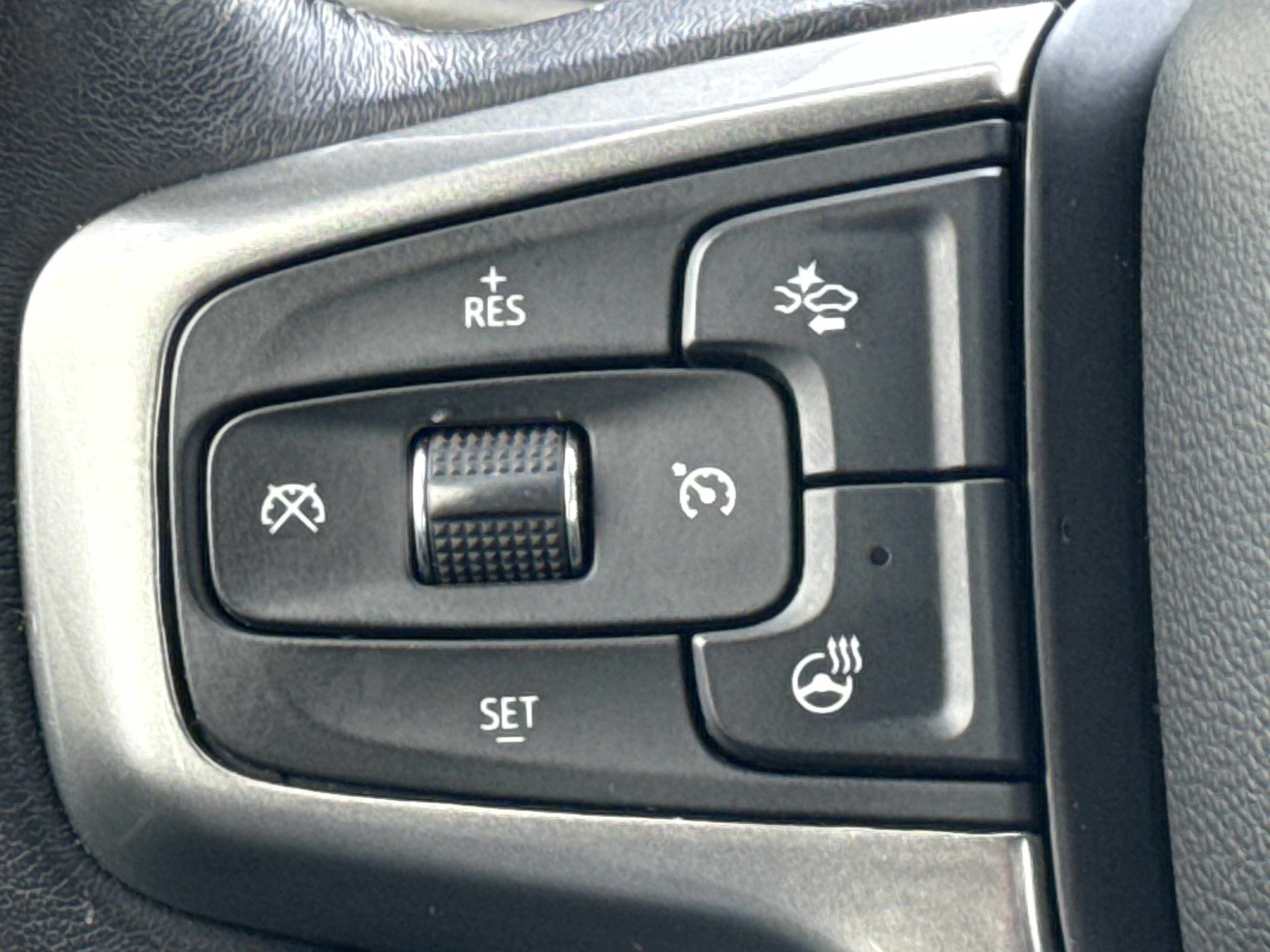 Certified 2022 Chevrolet Tahoe Z71 w/ Z71 Off-Road Package image 10