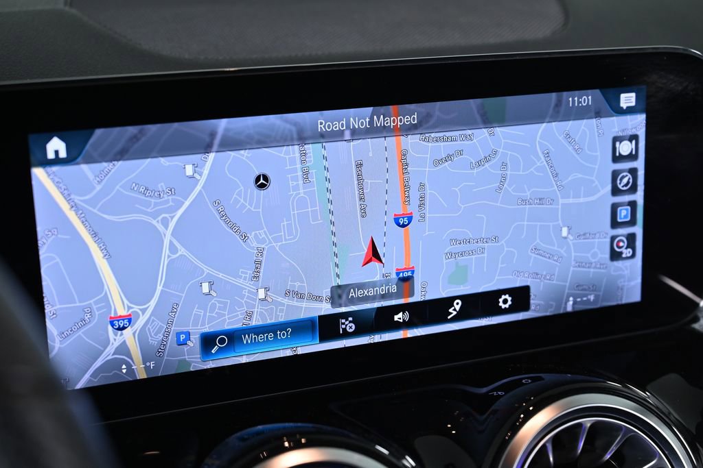 Used 2022 Mercedes-Benz GLB 35 AMG 4MATIC image 20