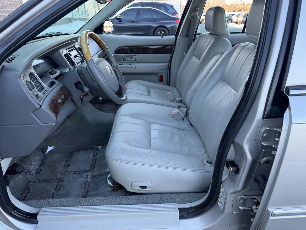 Used 2005 Mercury Grand Marquis LS image 14