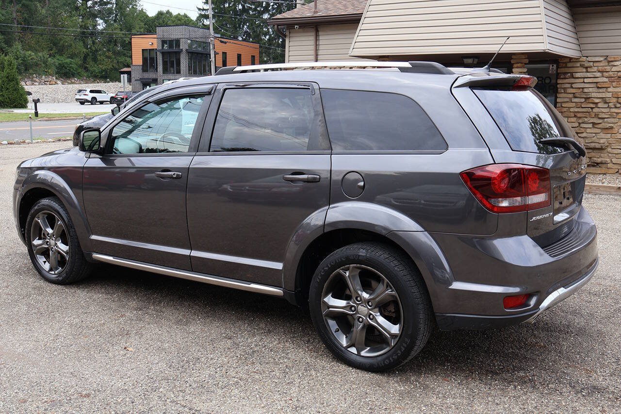 Used 2014 Dodge Journey Crossroad w/ Flexible Seating Group FWD image 6