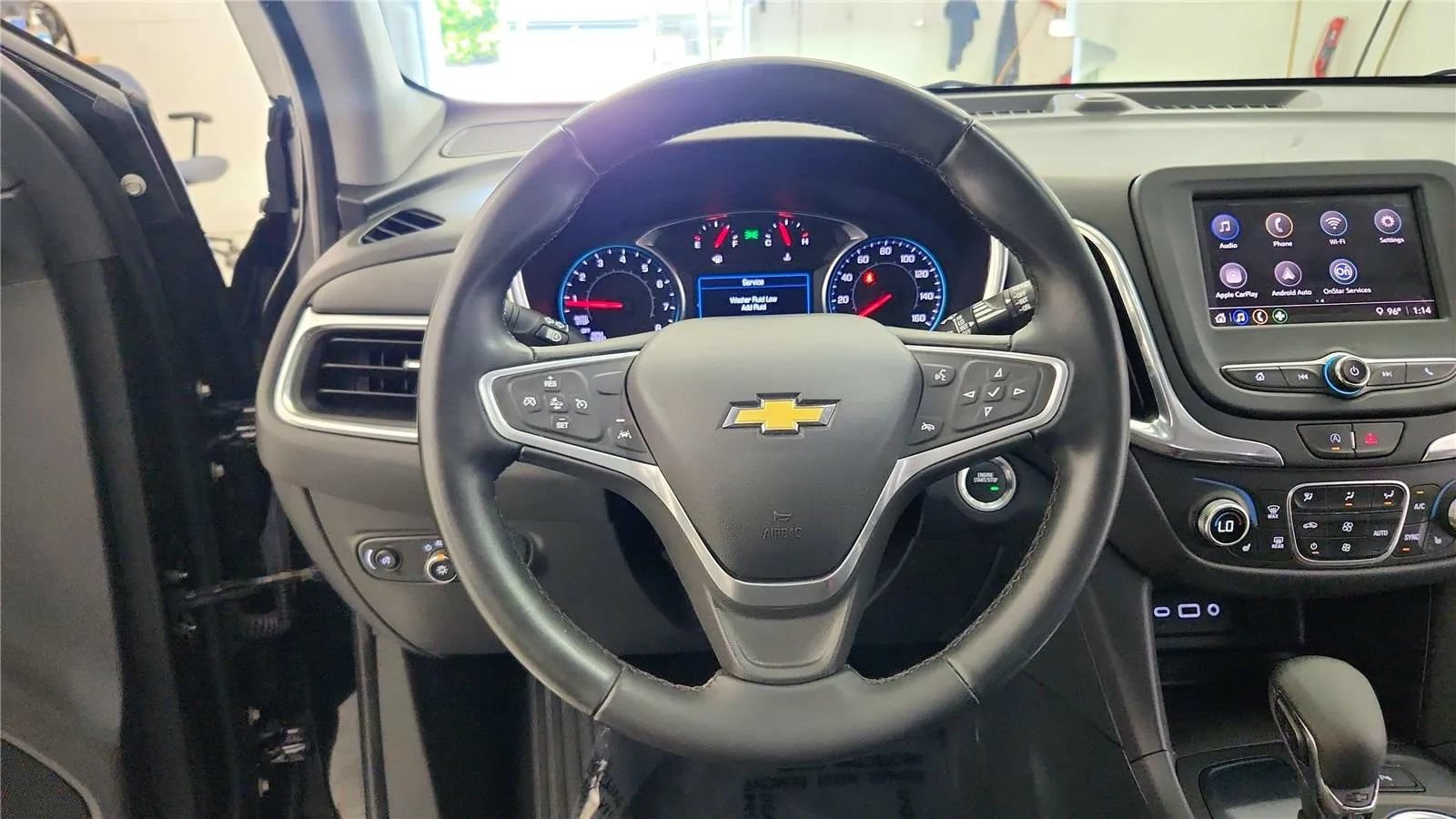 Used 2023 Chevrolet Equinox LT FWD image 32
