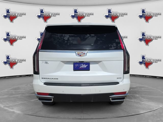 Used 2023 Cadillac Escalade Premium Luxury AWD/4WD image 4