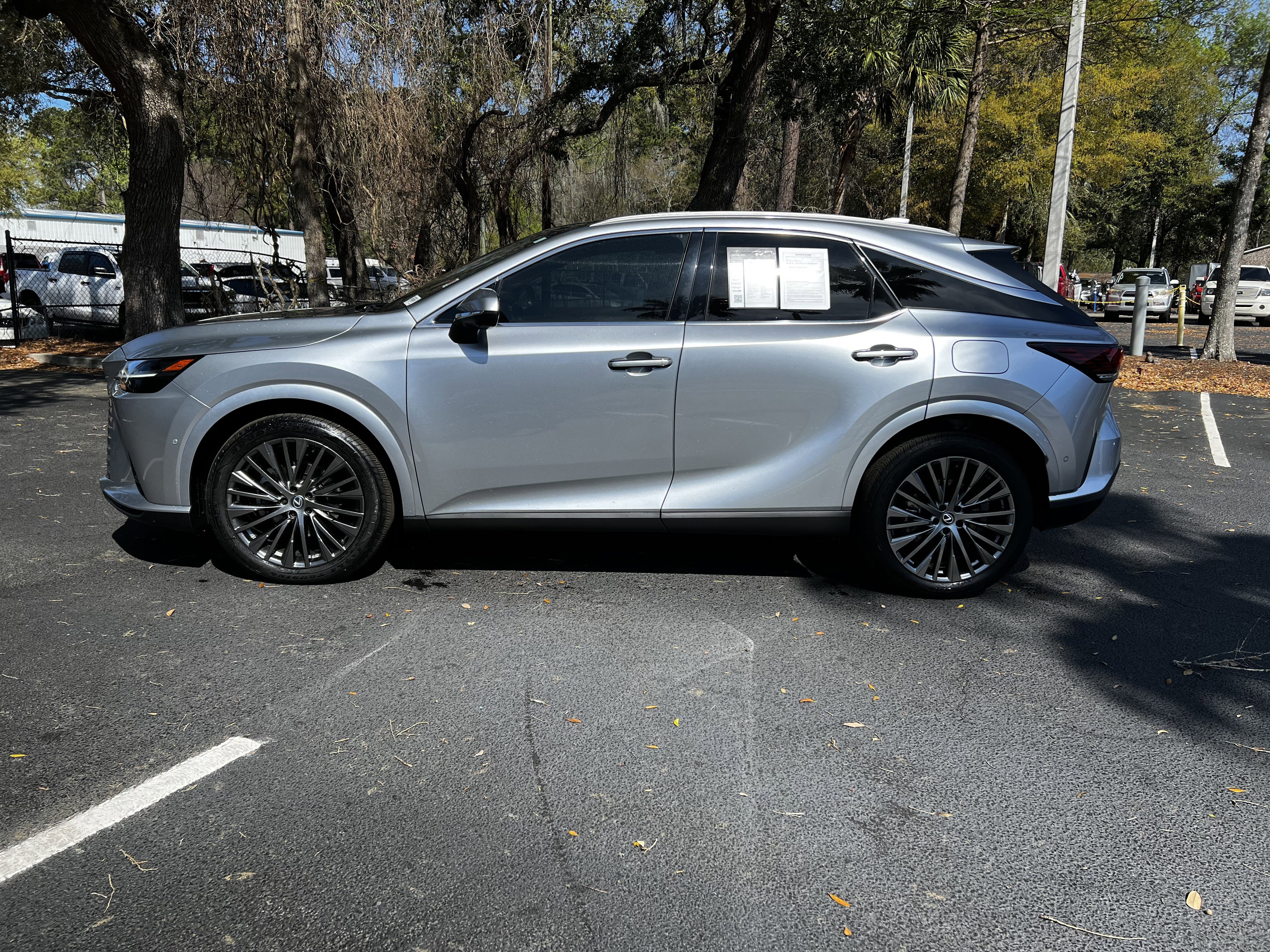 Used 2024 Lexus RX 350 350h Luxury image 6